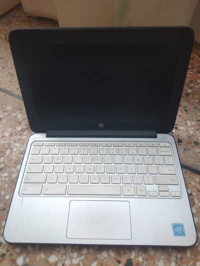Hp Chromebook Model-11 G2 Display 11.6" Storage 2/16GB Battery 3 to 4