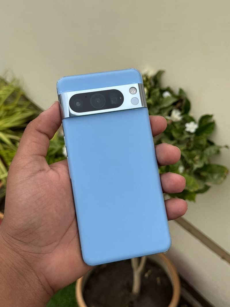Google Pixel 8 Pro 4