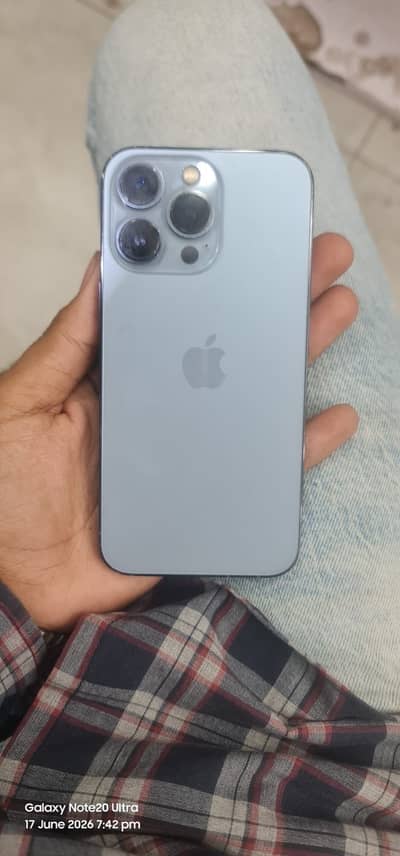 Apple iPhone 13 Pro