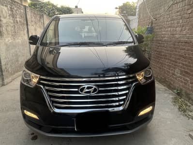 Hyundai Grand Starex 2020