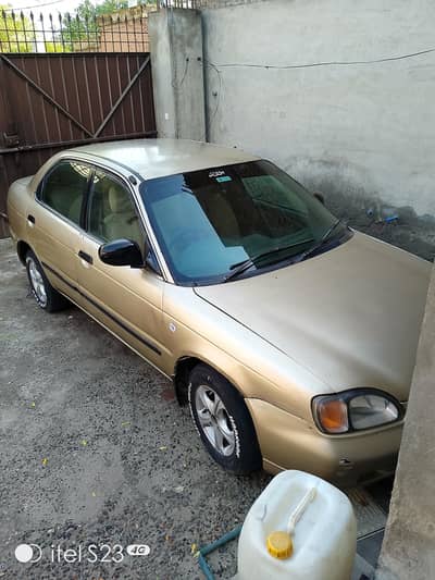 Suzuki Baleno 2004