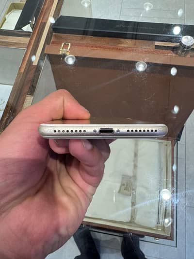 Apple iPhone 7 Plus