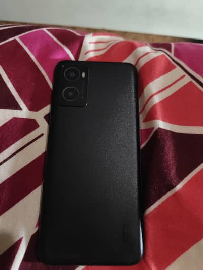 OPPO A76