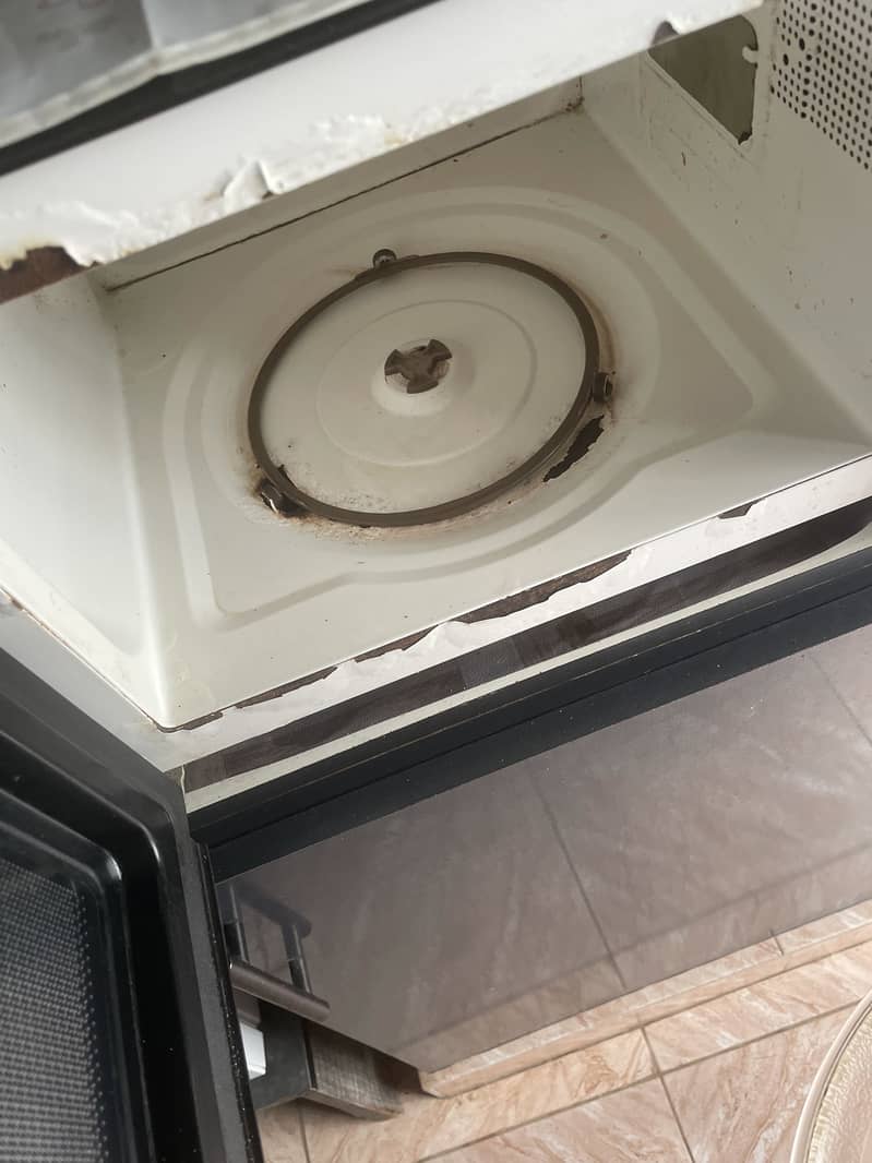 Damage but working condition 2