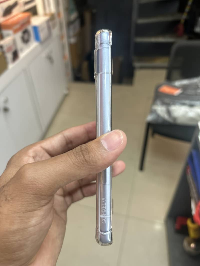 Google Pixel 7a 0