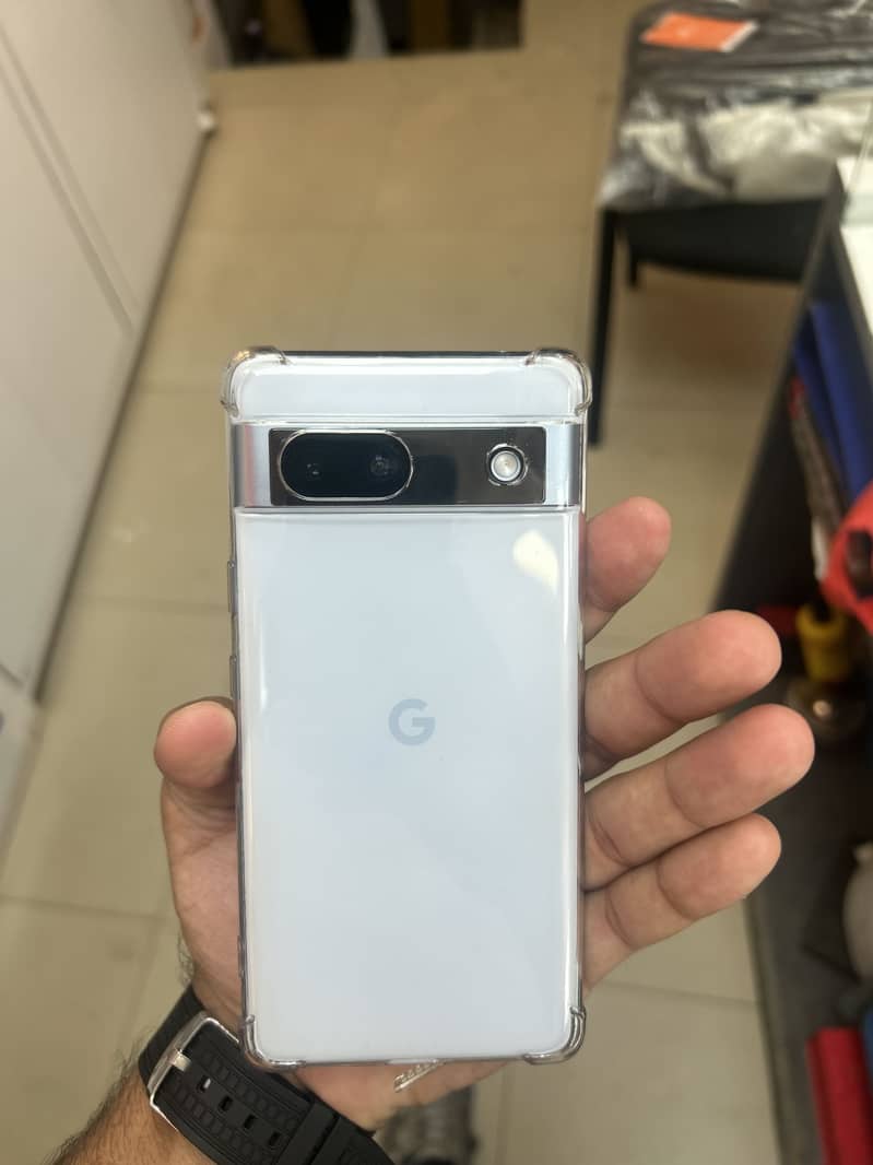 Google Pixel 7a 2