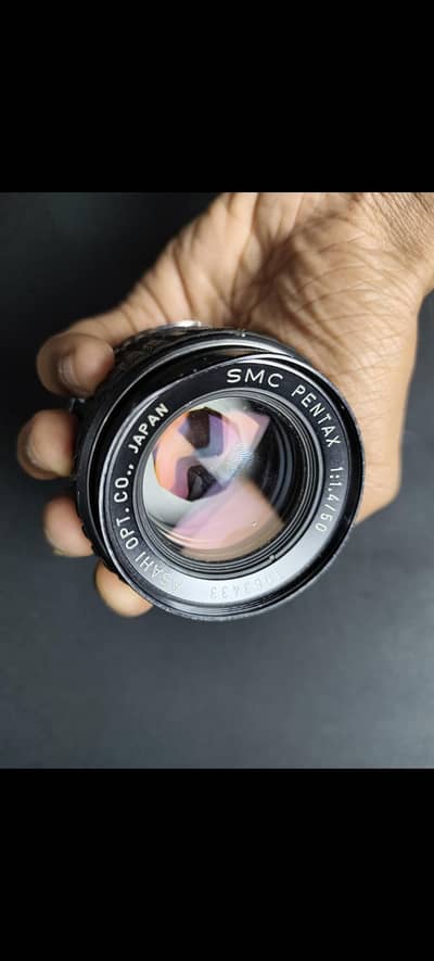 50 mm 1.4 manual lens