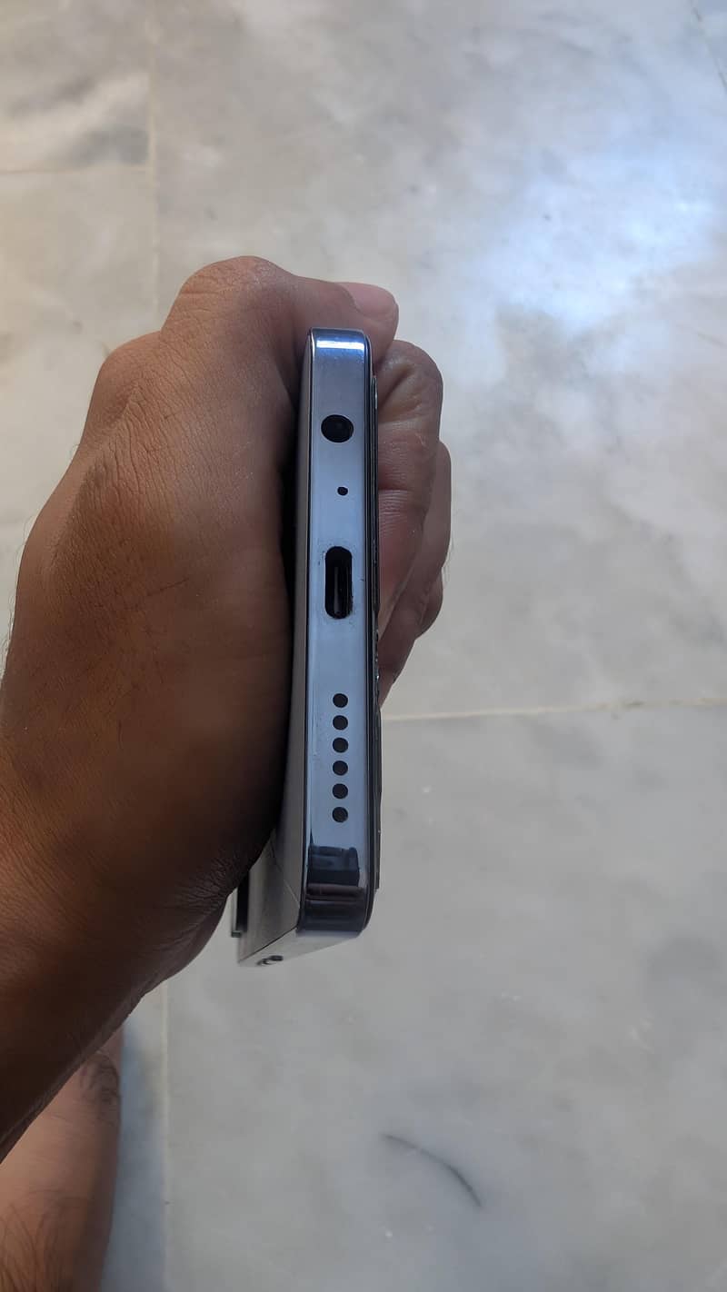 Tecno CAMON 20 0