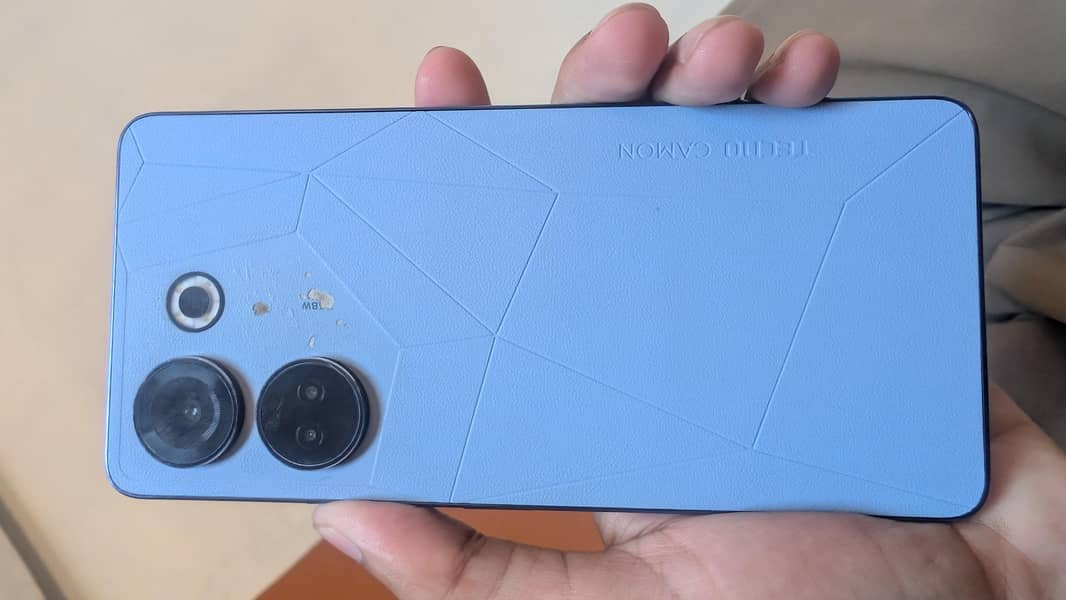 Tecno CAMON 20 3