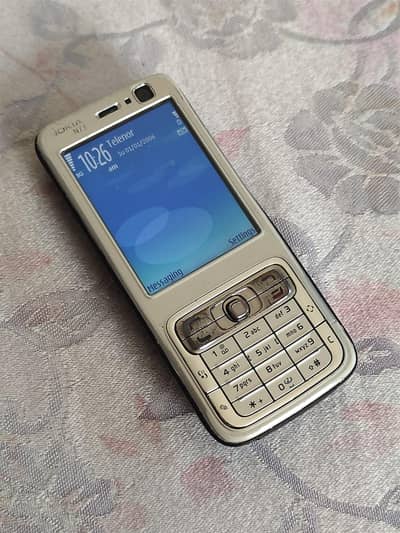 Nokia N73