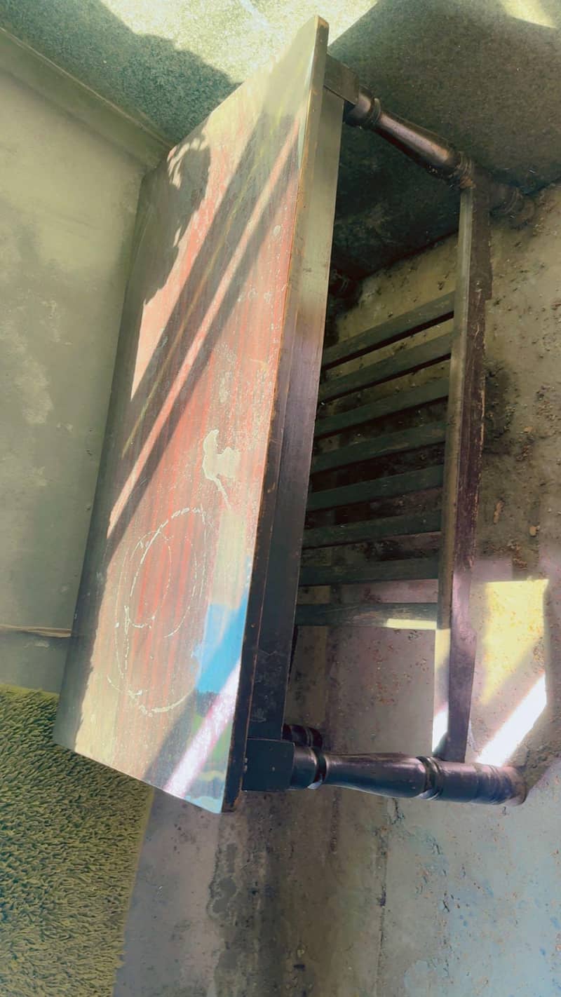 chair 0