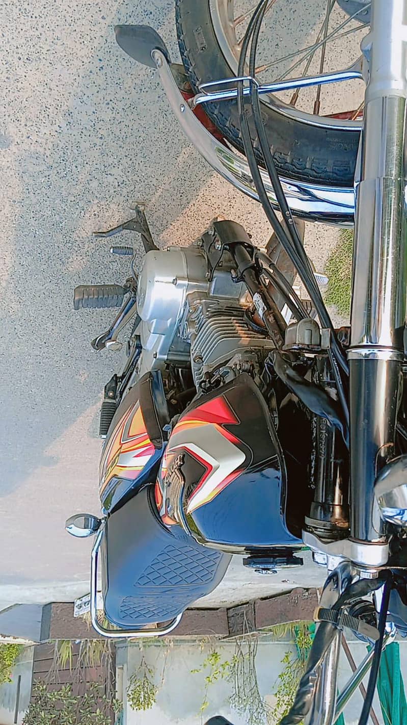 Honda 125 CG https://wa. me/032.97. 108.3 20 https://wa. me/03297108320 1