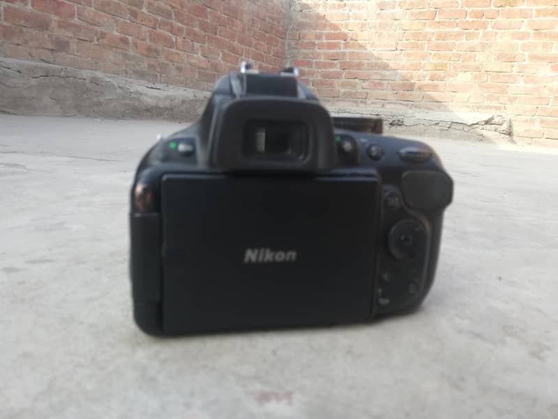D5200 6