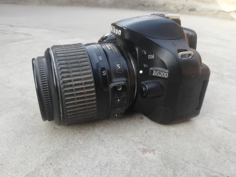 D5200 8