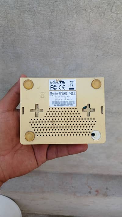 Mikrotik RB 750GL Working Perfect For Sale.