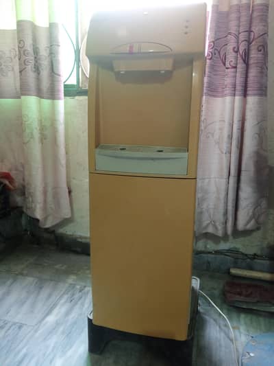 water dispenser urjnt sell