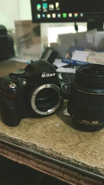 D5200 with original accessories