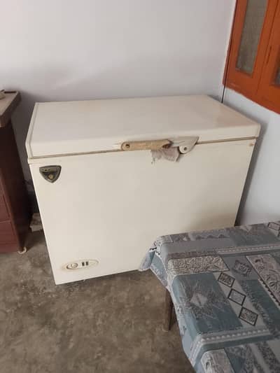 Waves Deep Freezer