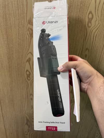 Ulanzi TT23 Auto-Tracking Selfie Stick Tripod phone clamp warranty ma
