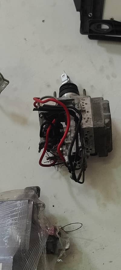 Prius ,1800 aqua pris 1500 abs available