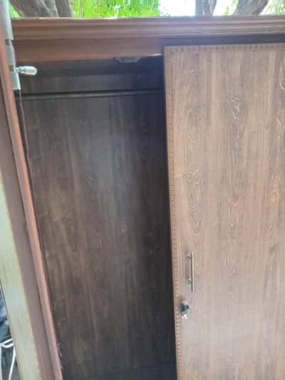 Latge size wooden wardrobe for everyday use