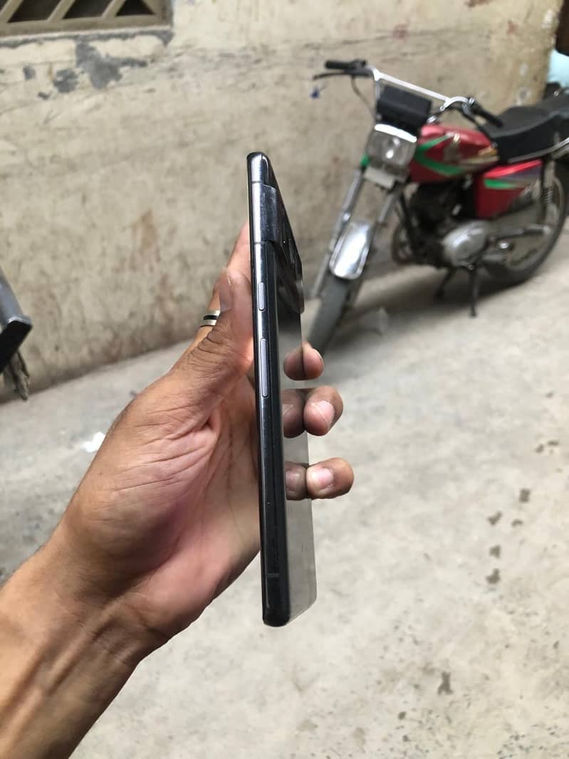 Google Pixel 7 Pro 2
