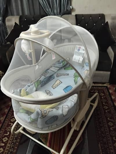 Mastela Swing 4 in 1 (1 month use)