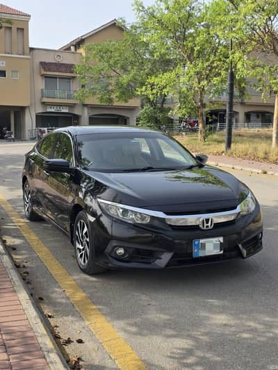 Honda Civic VTi Oriel 2018 (Red Meter)