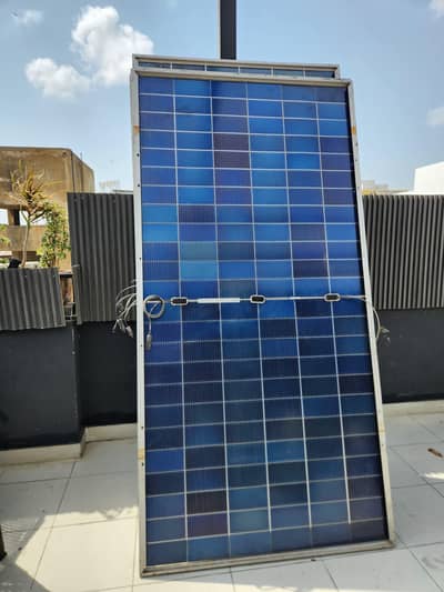 Jinko 585 solar Panels