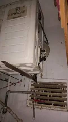 Dawlance 1.5 ton inverter used