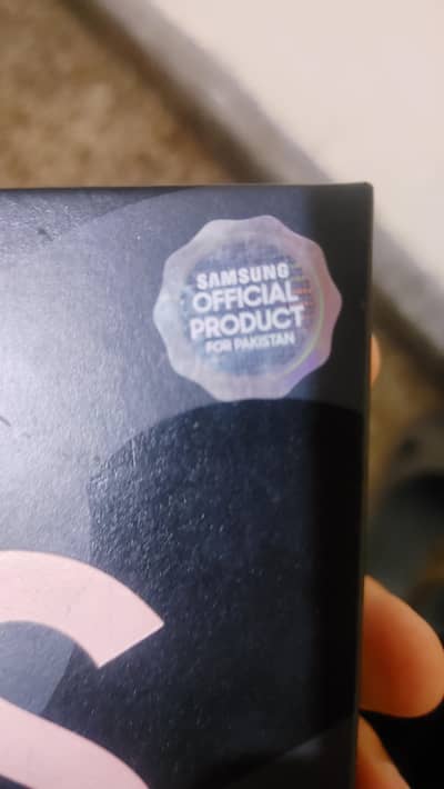 Samsung S22 8/256