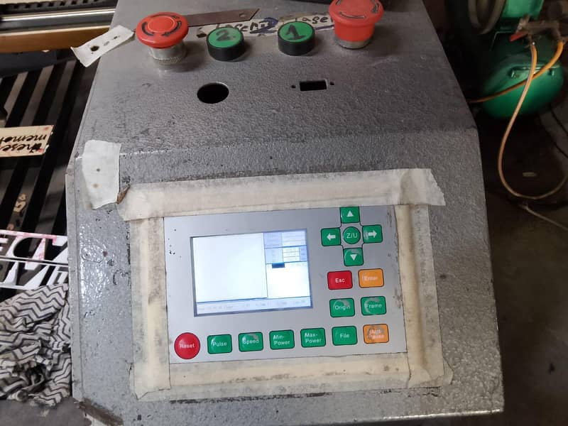 CNC machine co2 11