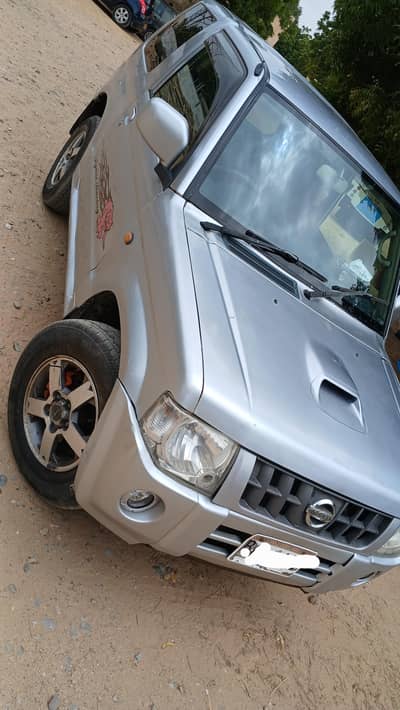 Nissan Kix 2012/18