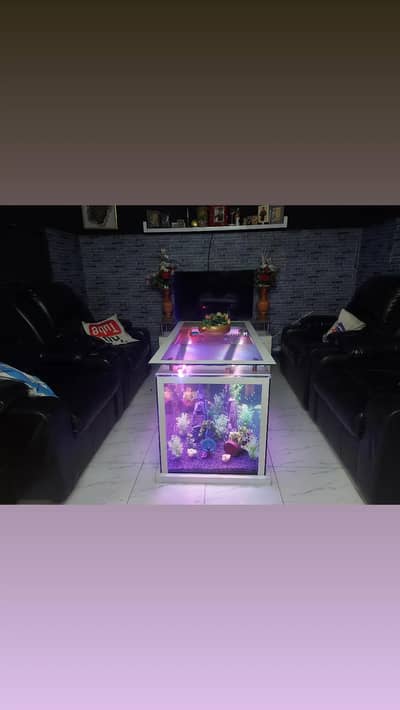 Centre Tablr Fishes Aquaroum 4×2