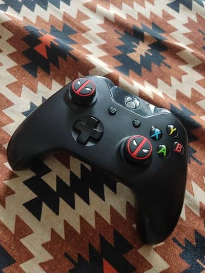 Xbox one original controller 