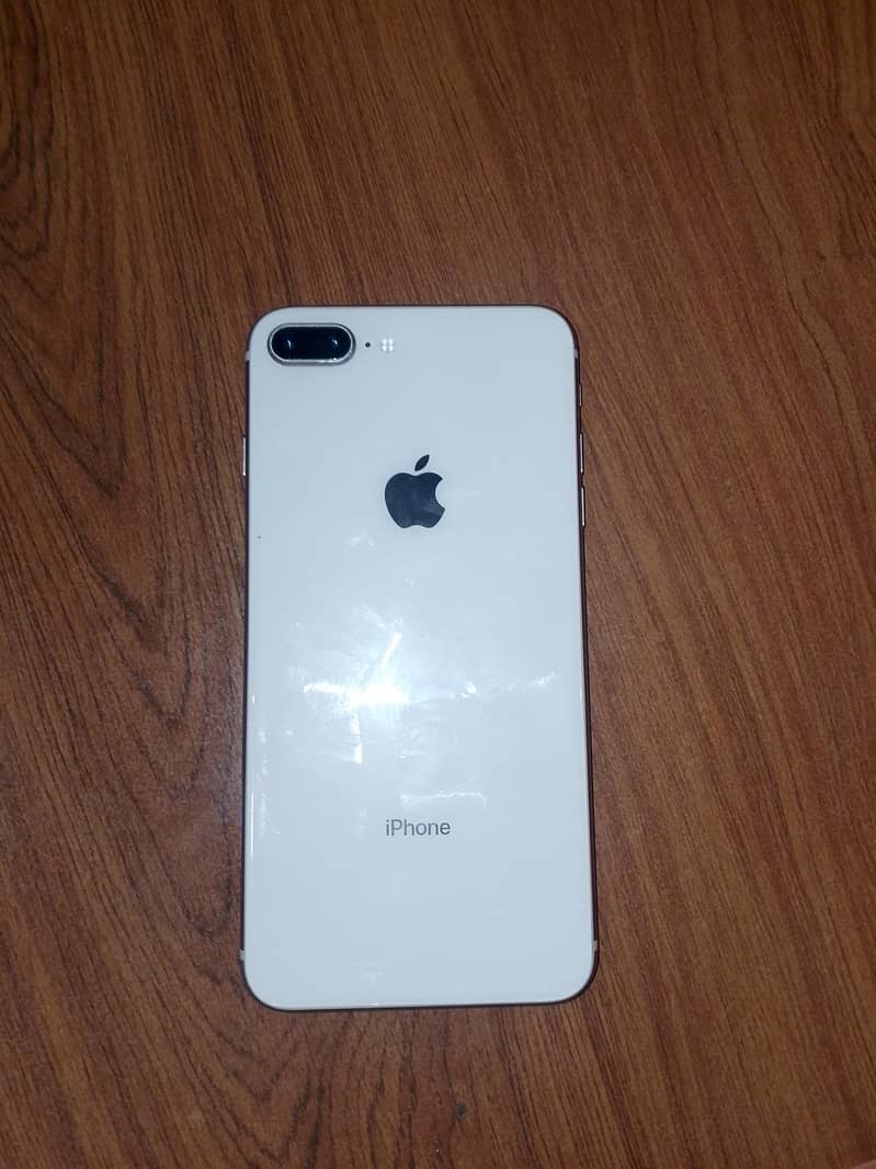 Apple iPhone 8 Plus 0