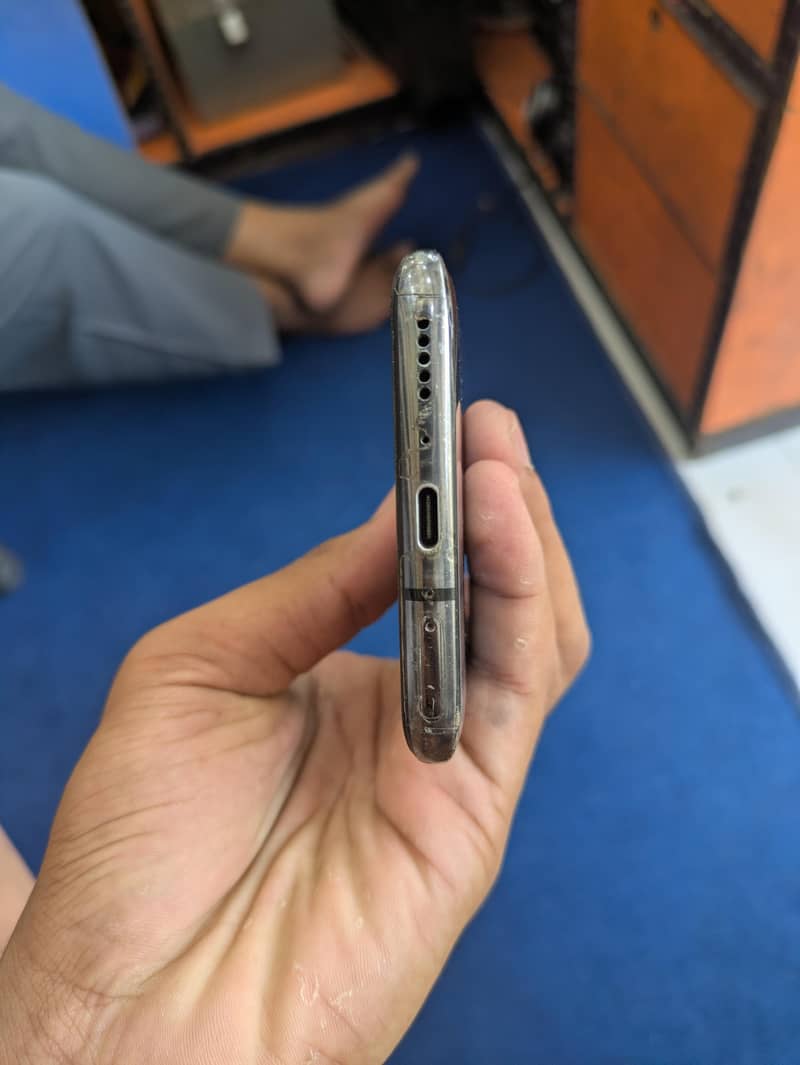 One Plus 7 Pro 1