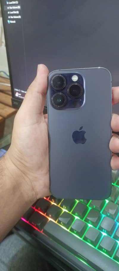 Apple iPhone 14 Pro 128 GB 92% health price 125000