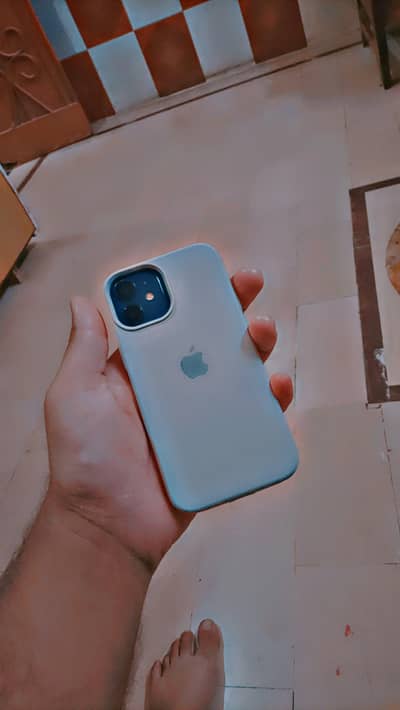 Apple iPhone 12 mini