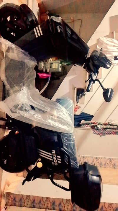 REVOO Electric bike