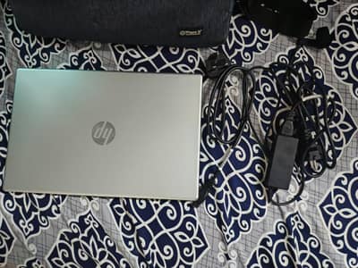 HP 15 Laptop | Ryzen 5 7520U | 16GB RAM | 512GB SSD