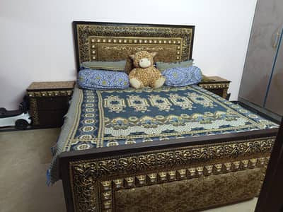 wooden bed lash condition urgent sale