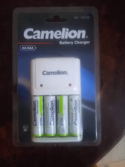 camelion rechargeable battery with charger
