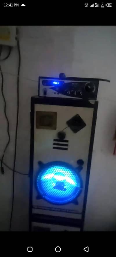 amplifier with 2 speaker set