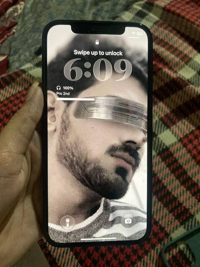Apple iPhone 12 0