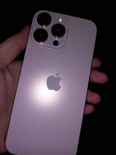 Apple iPhone 16 Pro Max