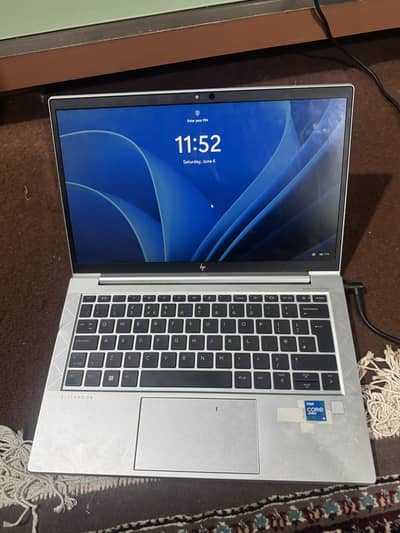 Hp elite book in very good condition with cable also touch screen