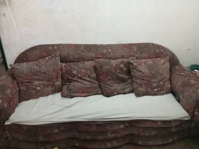 3 2 1 seater sofas with 7 pillows