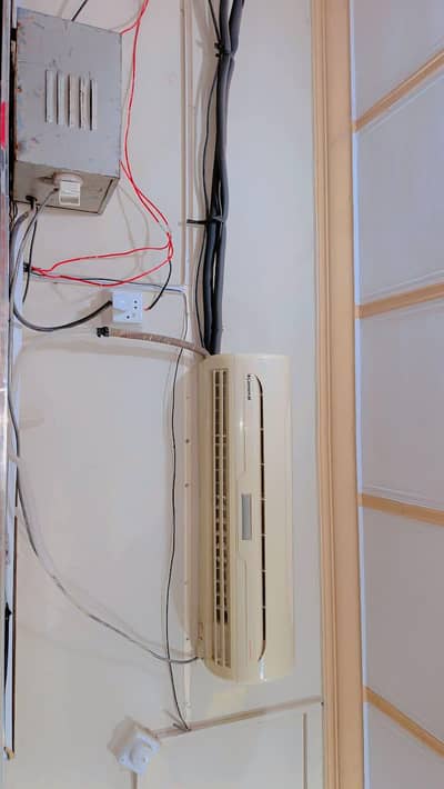 GENERAL 1 TON SPLIT AC WITH HIGH RATED POWER SUPPLY FOR SALE