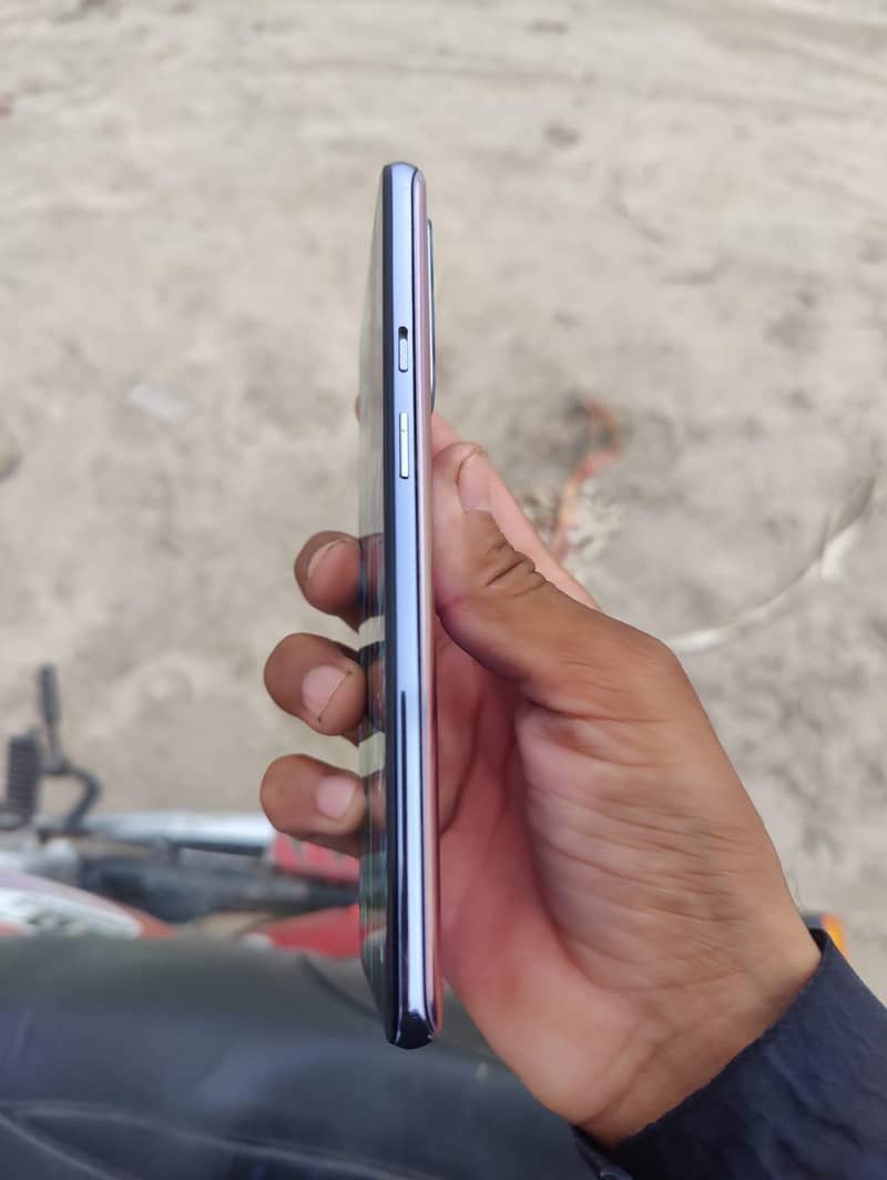 One Plus 9 5